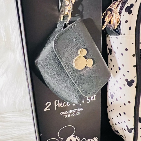Mickey Mouse Crossbody Bag and Tech Pouch - Picture 4 of 5